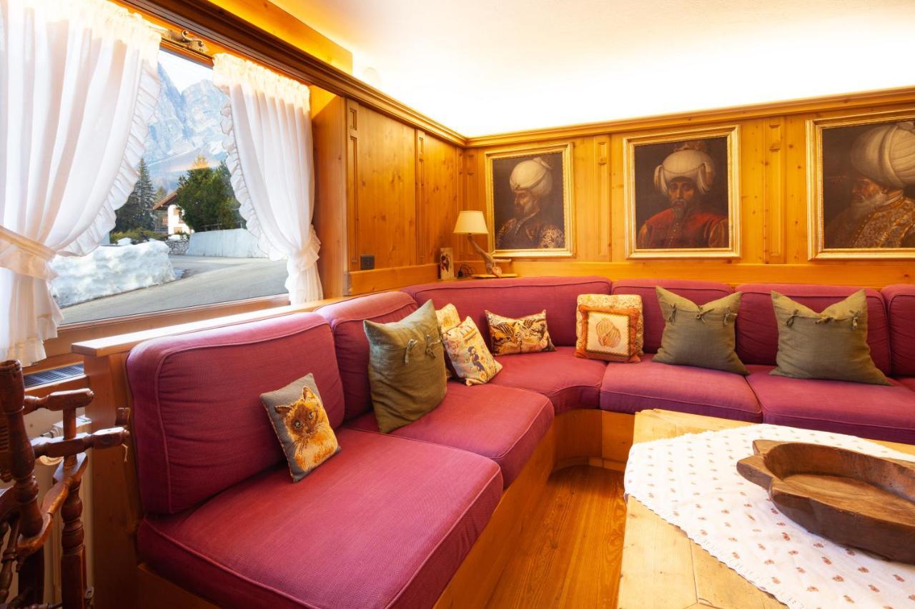 Casa Marmorata Apartamento Cortina dʼAmpezzo Exterior foto