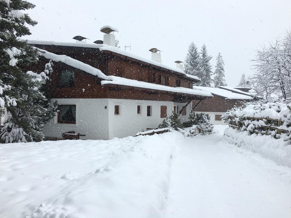 Casa Marmorata Apartamento Cortina dʼAmpezzo Exterior foto